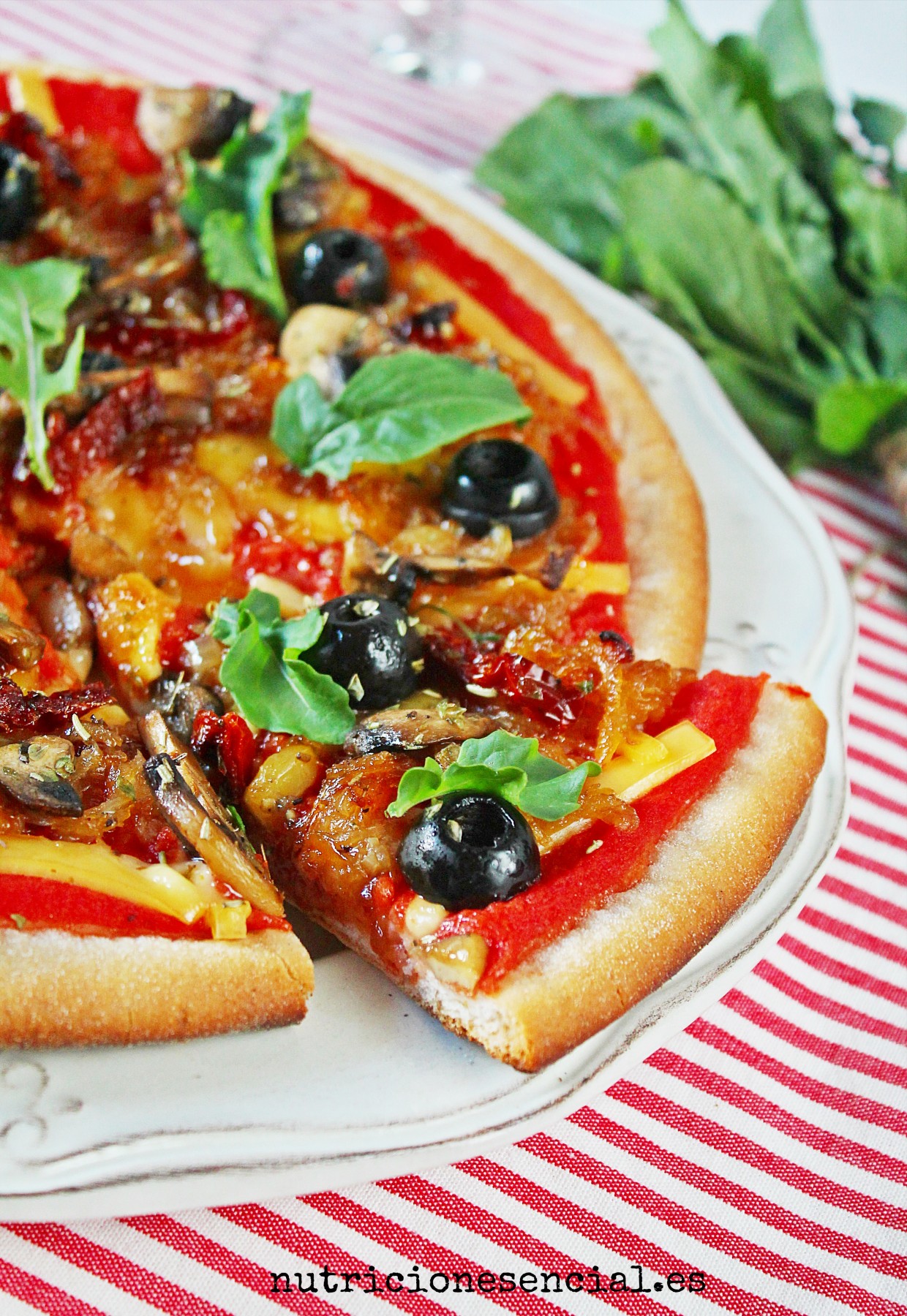 https://www.nutricionesencial.es/wp-content/uploads/2015/10/pizza-sin-gluten2.jpg