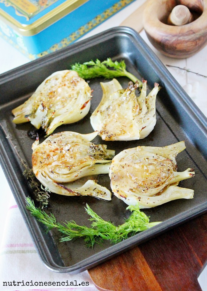 hinojos al horno y hierbas