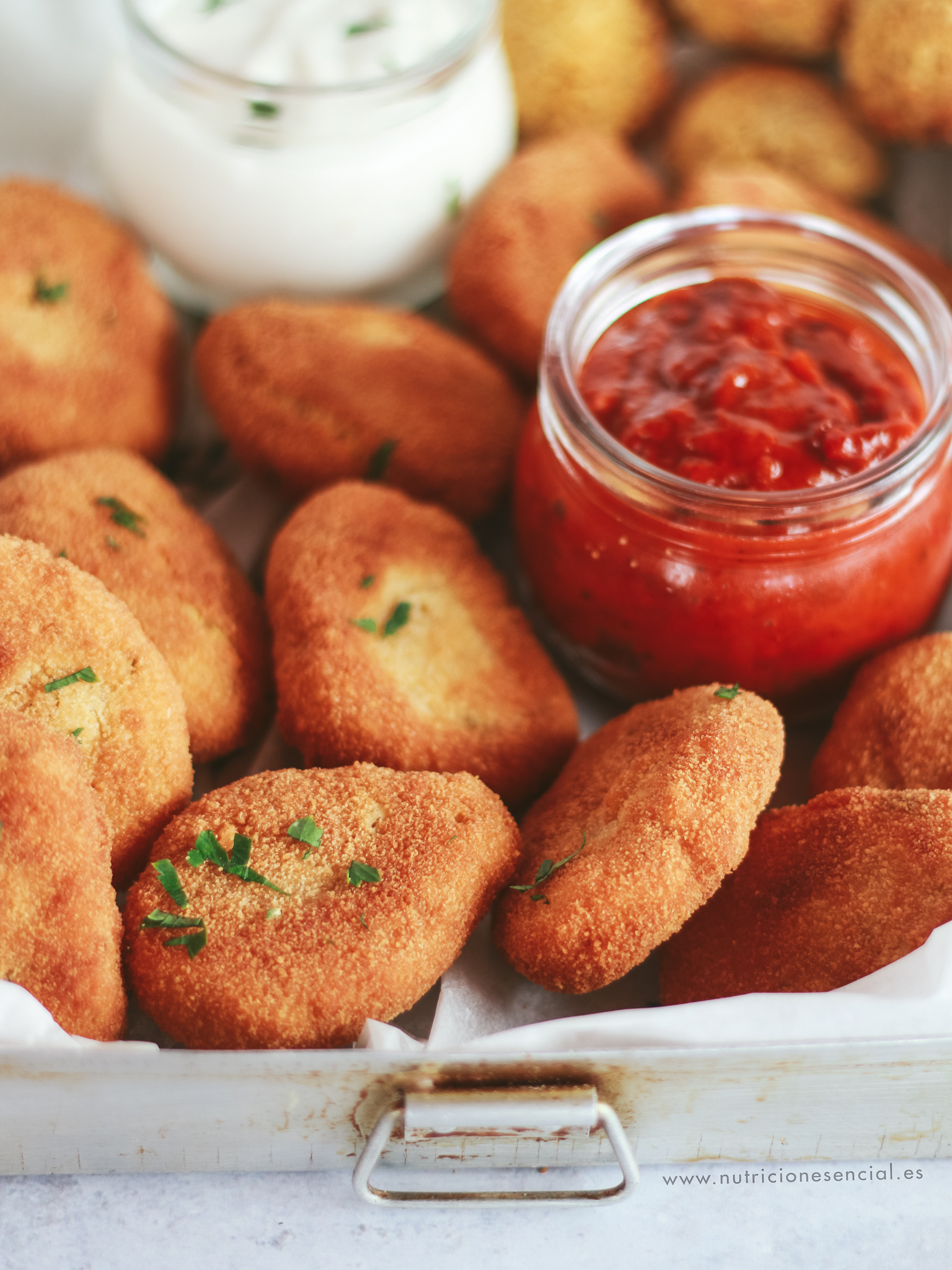 Nuggets veganos de lenteja roja y mijo