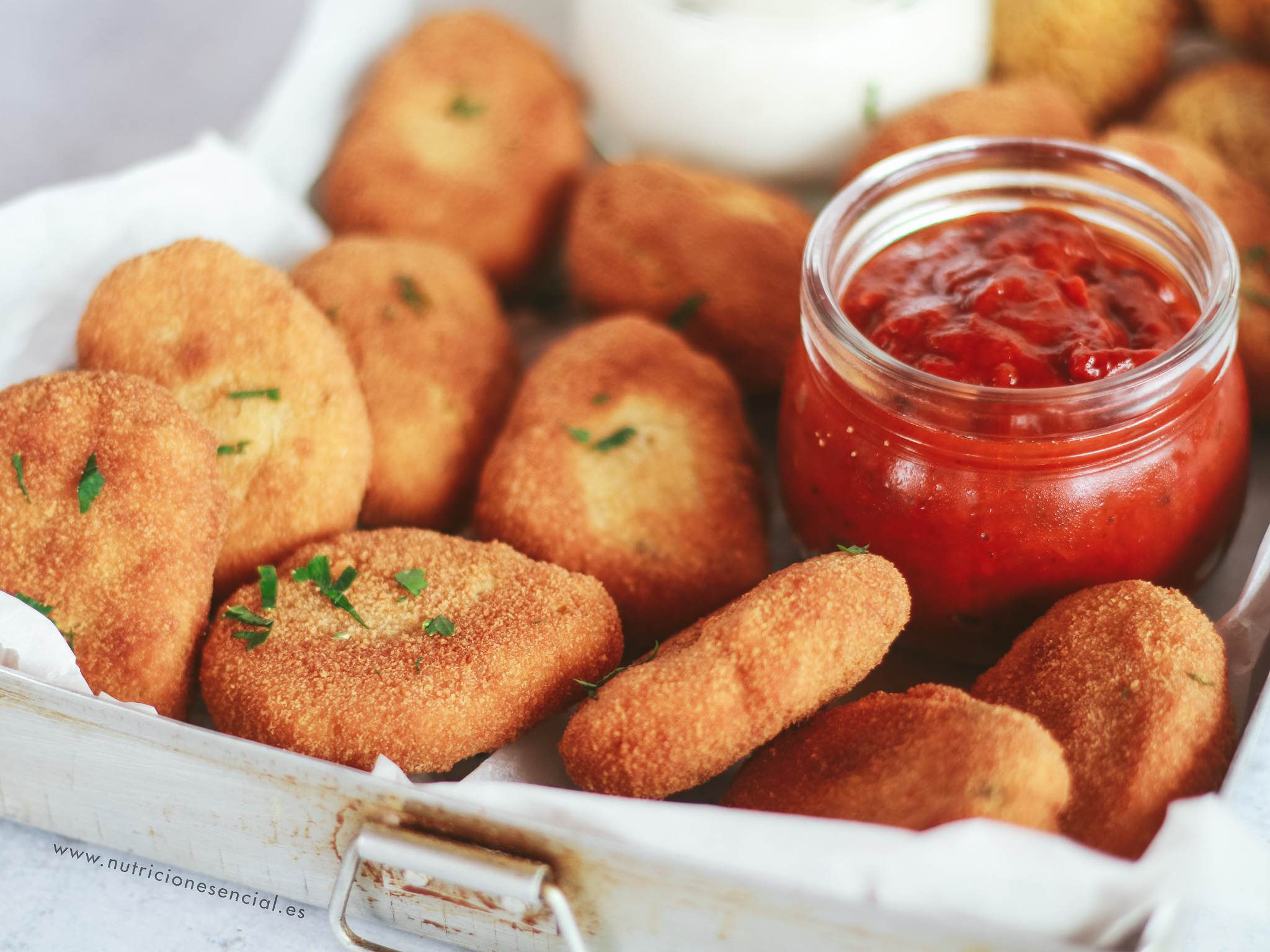 Nuggets veganos de lenteja roja y mijo